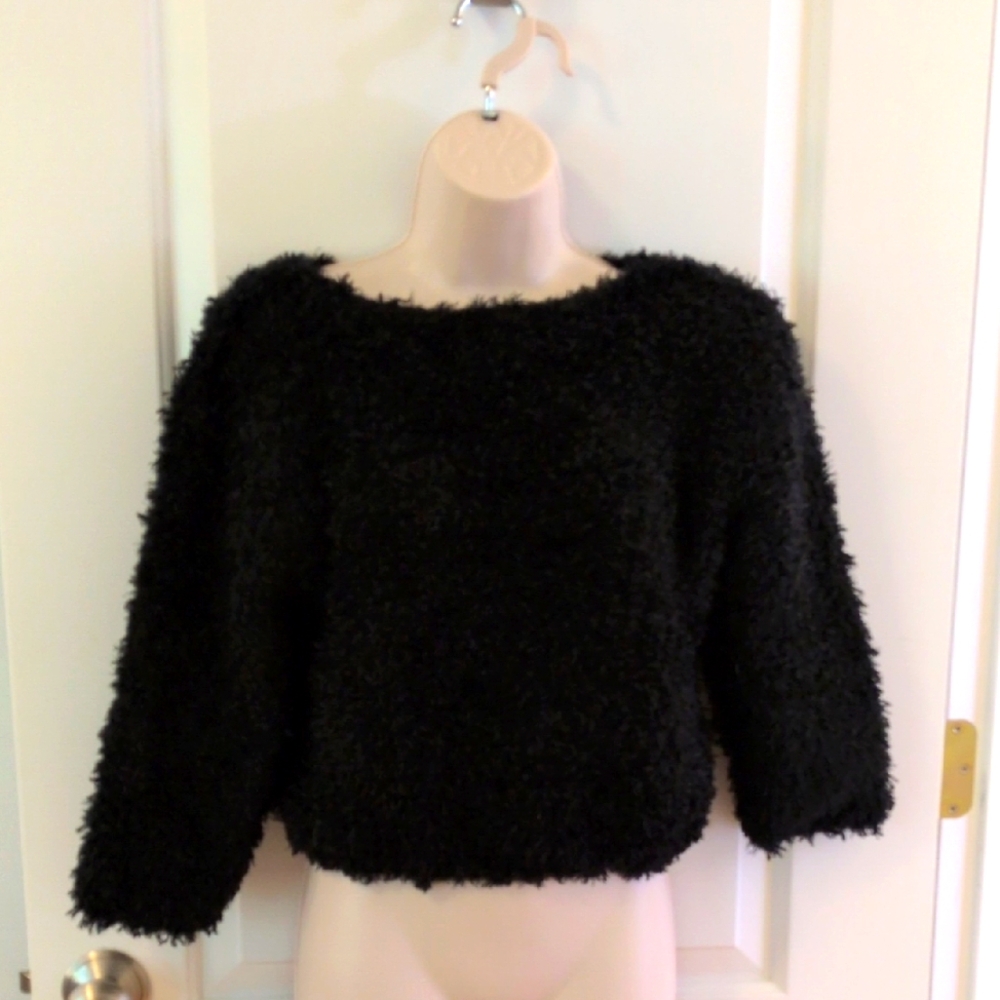 Vintage Ivy Cropped Fuzzy Top